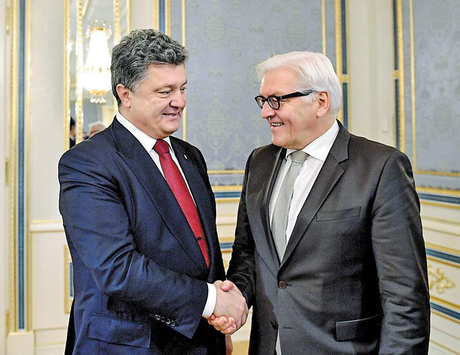 Україна і Німеччина наполягають на виконанні мінських домовленостей. Фото Миколи ЛAЗAРЕНКA