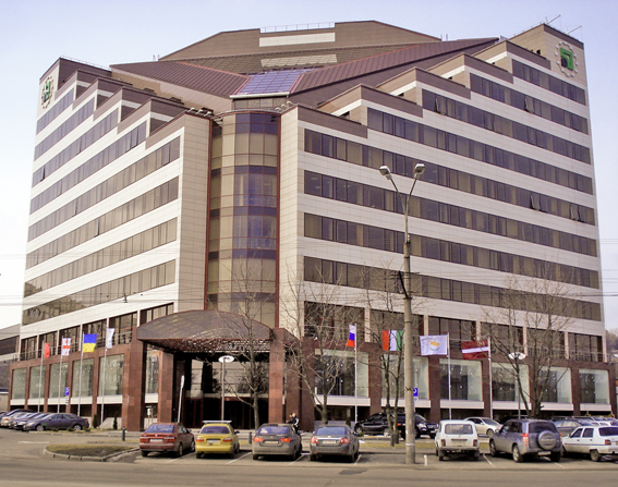 ПриватБанк є сьогодні візитівкою Дніпропетровська. Фото з сайту wikipedia.org