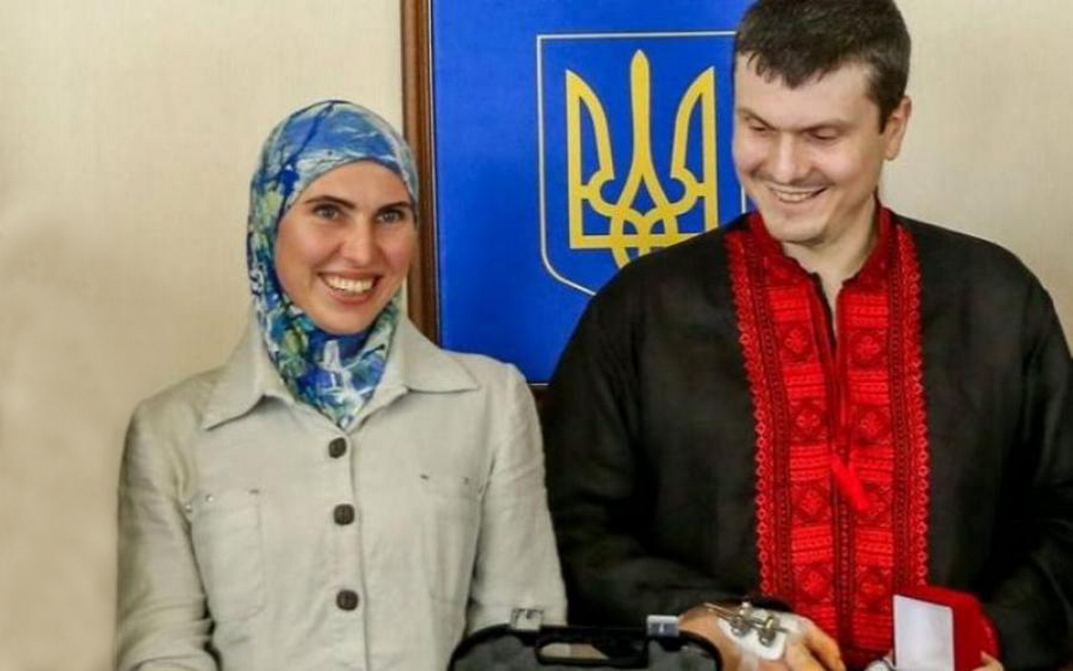 Ця пара свідомо обрала шлях боротьби за свободу чеченського та українського народів від кремлівських зазіхань. Фото з cайту znaj.ua