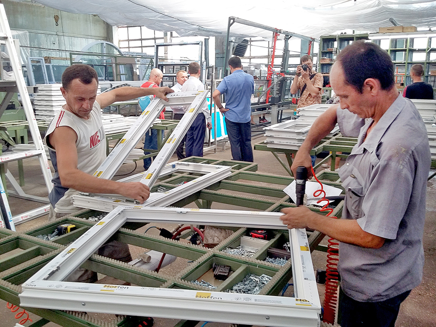 Чіткий робочий ритм підприємства сприяє його розвитку. Фото прес-служби Черкаської ОДА